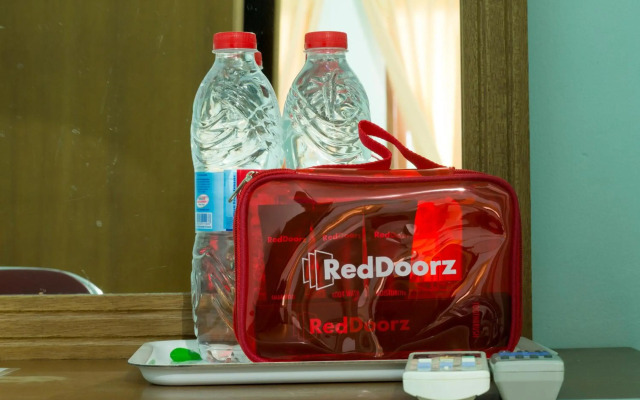 RedDoorz near Cilandak Town Square
