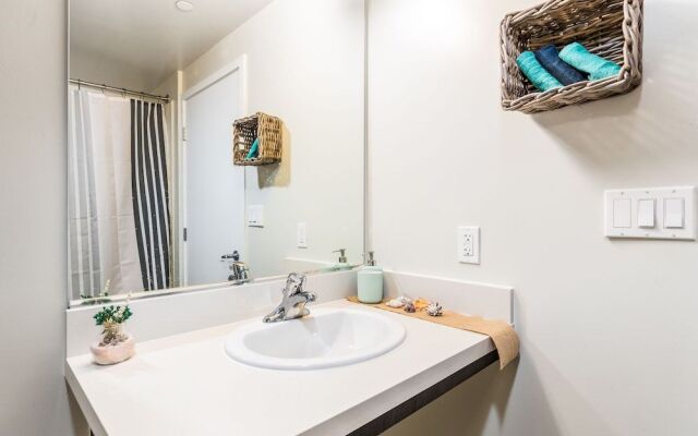 Downtown LA Cozy Apartments