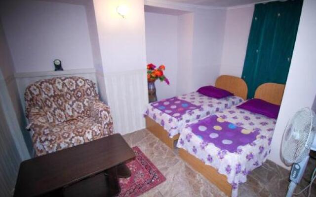 Guest House Natia