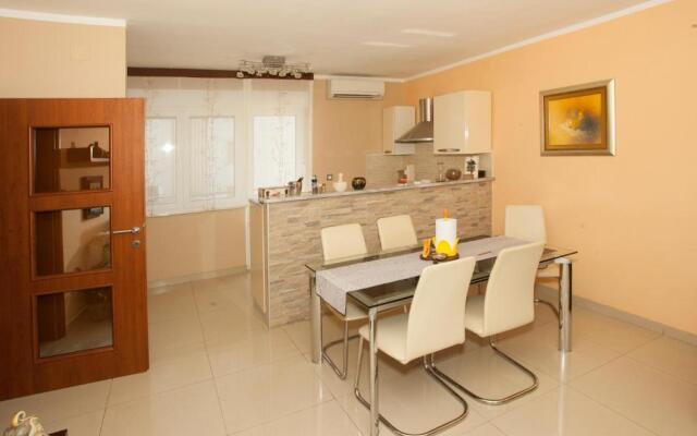 Apartment Dolores