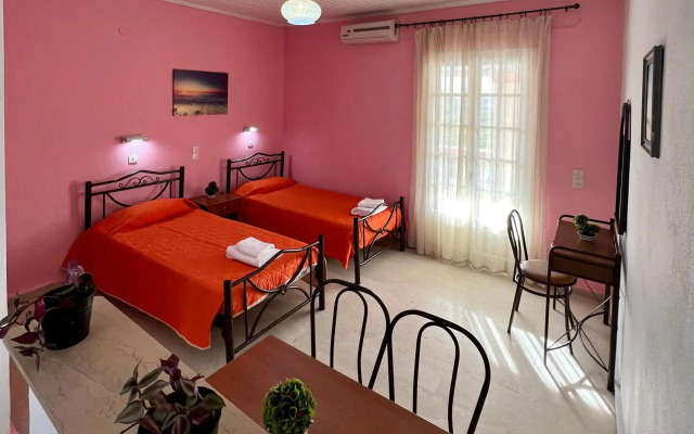 Elena Pool Apartments