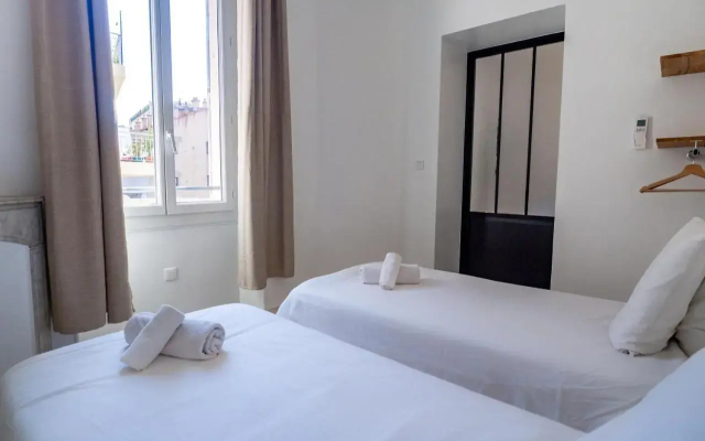 Grand appartement 4 pièces centre de Cannes - Apartment in Cannes - Photo 4