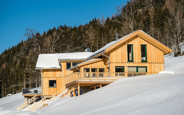 Premium Chalet With Terrace