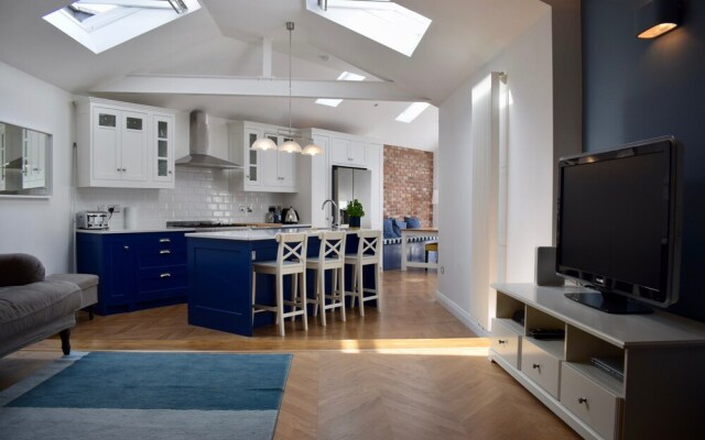 2 Bedroom House Near Dublin City Centre