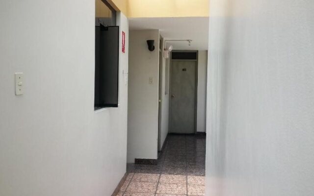 Hostal La Familia
