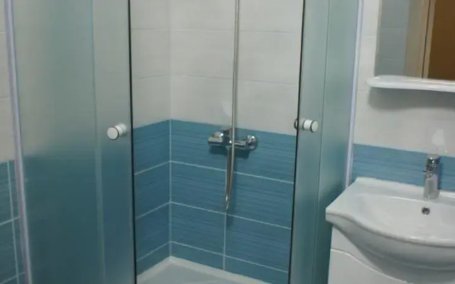 Восточно-Кругликовская 34