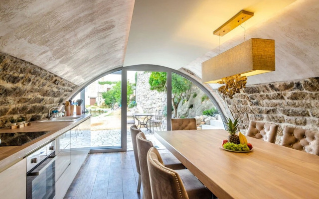Beachfront Villa Gabriela with Pool