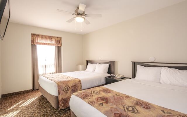 Dunvegan Inn and Suites