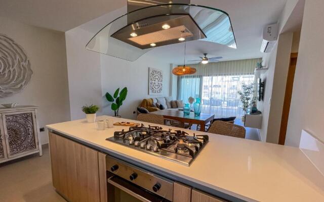 Oceans Views apartment with private jacuzzi, BGSB3