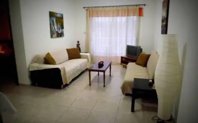 Melpo Court