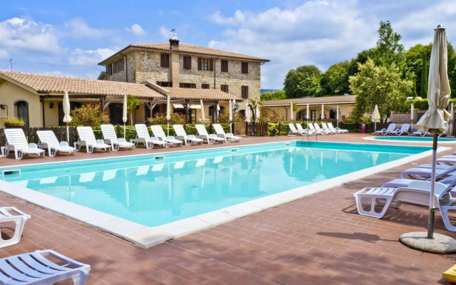 Borgo di Pomaia