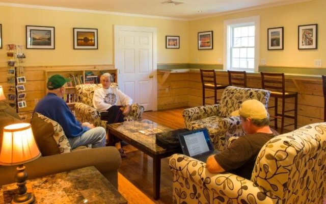 Sun Retreats Peters Pond