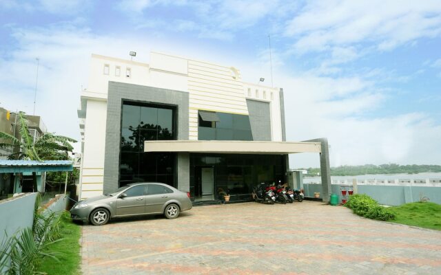 OYO 19821 Hotel Ram Leela