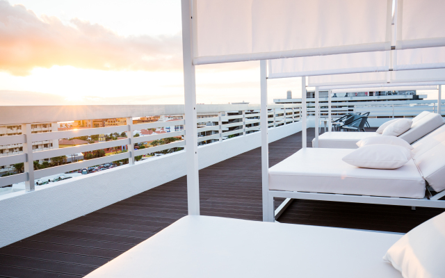 Coral Suites & Spa