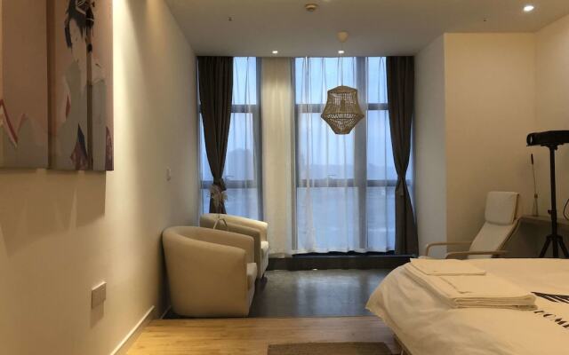 ZeFlowers Home Stay