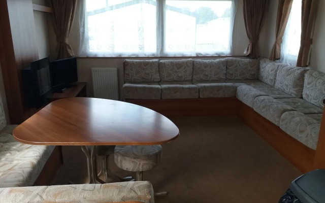 Beautiful 3-bedrooms Static Caravan Holiday Home