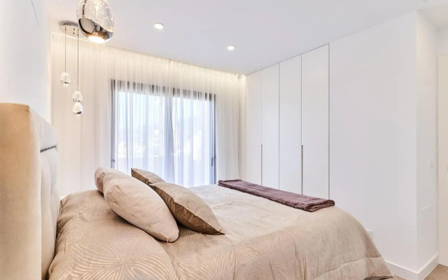 Windsor Apartment