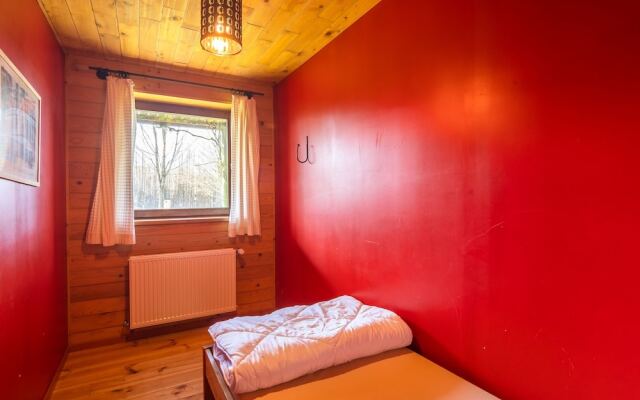 Spacious Chalet in Waimes With Garden