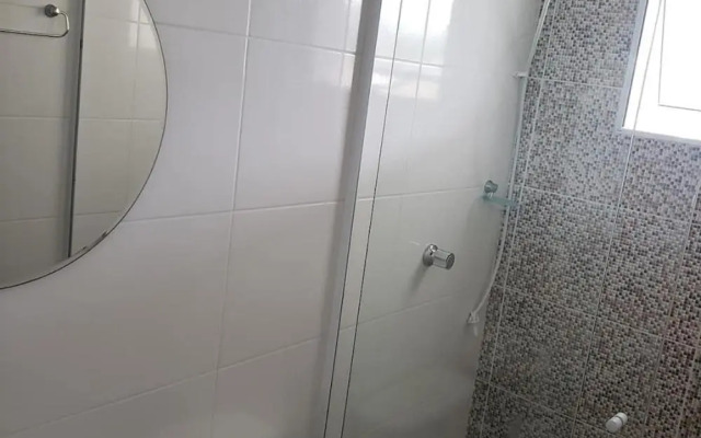 Casa com piscina e churrasqueira em Massaguaçu SP