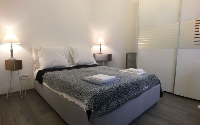 Monaco Town Apartment