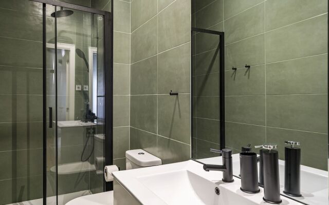 Olivia 1895 Apartments