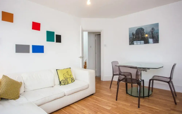 Gorgeous 1 Bedroom Apartment in Kensington
