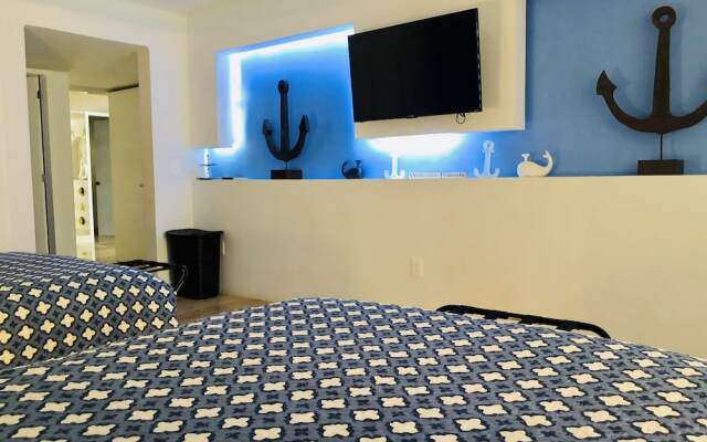 Lovely Luxury Home Near the Beach, 10 ppl