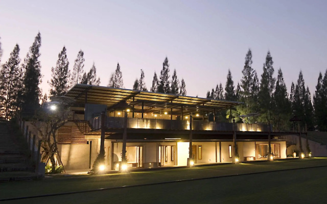 The Farmhouse at Polo Escape