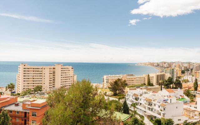 Torreblanca 4BDR Townhouse with Stunning Views