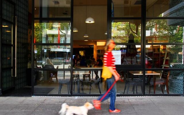 Saint Kilda Beach Hotel (formerly Rydges St Kilda)