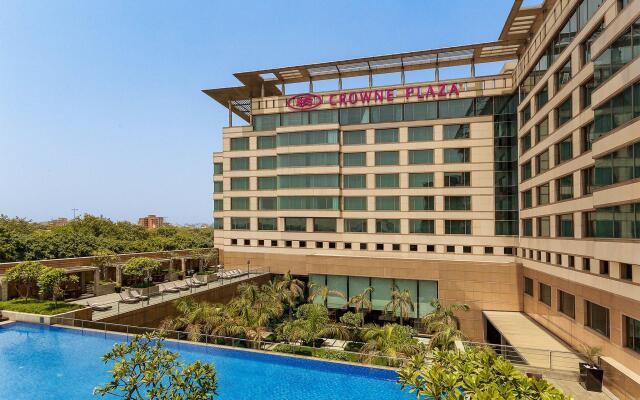 Crowne Plaza Hotel Gurgaon, an IHG Hotel