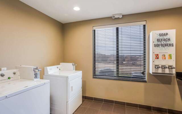 Sleep Inn & Suites