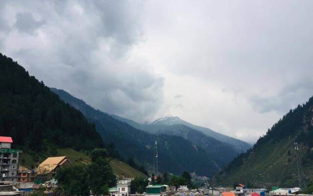 Al Rehman Hotel Naran