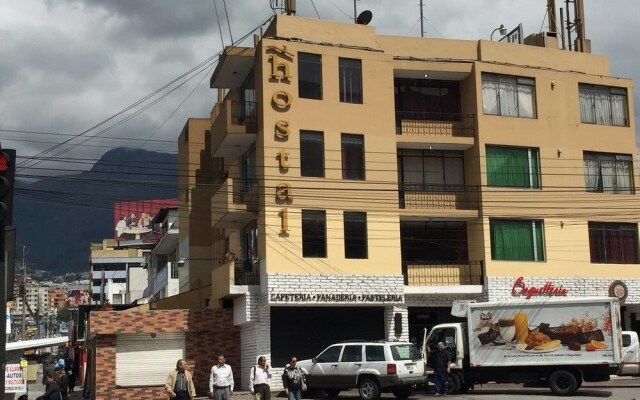 Hostal El Jardin Latino