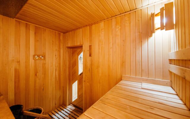 Mandarin (Lazarevskoe)