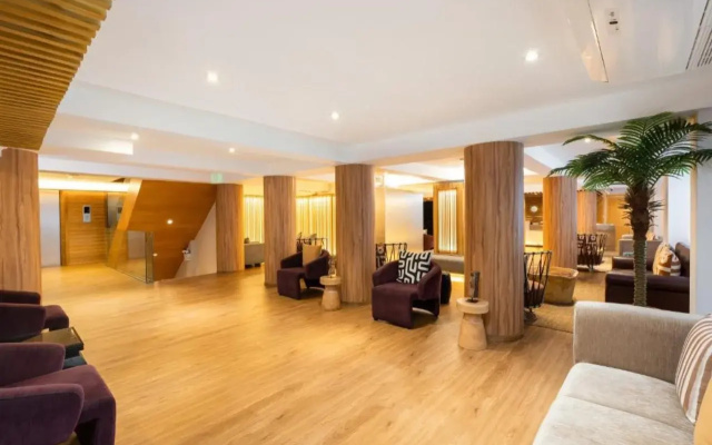 Arck Hotel