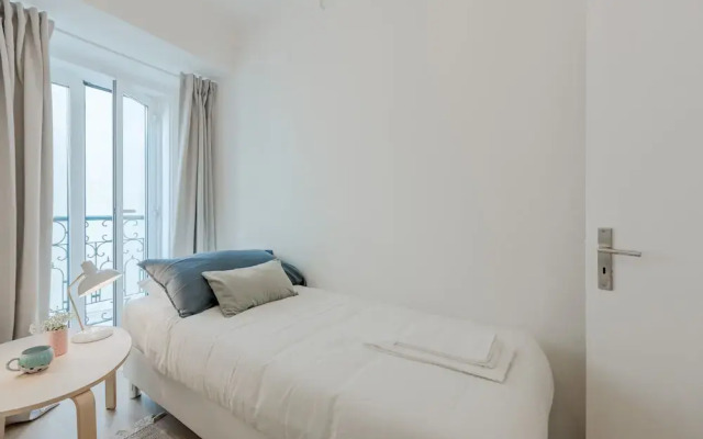 Sunny Bairro Alto / Chiado Apartment, By TimeCooler