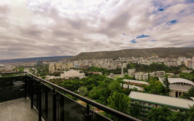 Hosthub - 2BR Super view Apartment