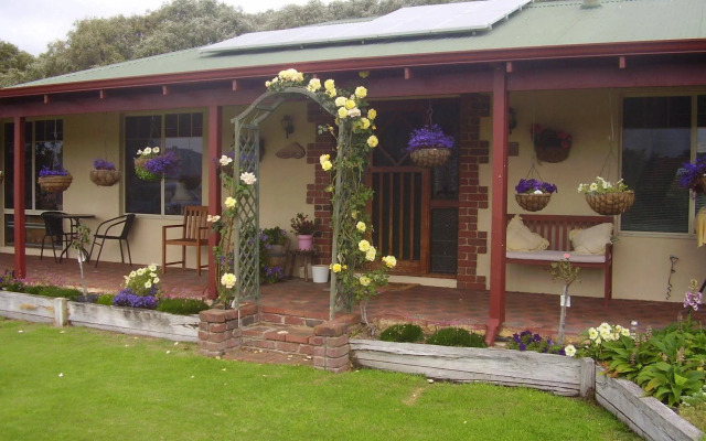 Busselton Marina Bed and Breakfast