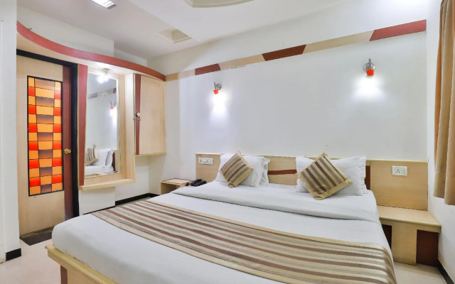 Hotel EverKrishna