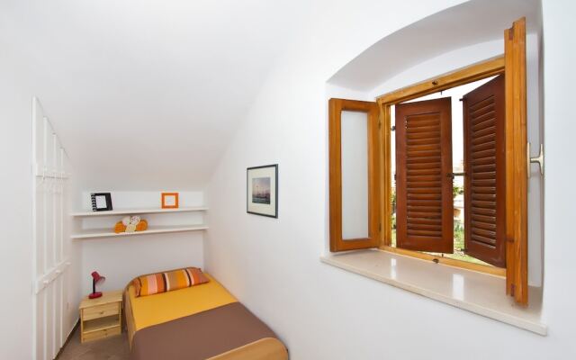 A3 - Best Location in Center With the sea View