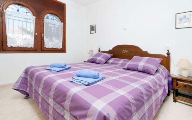 Rustical Mont Roig 17002