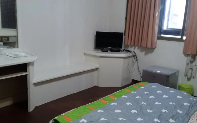 Chung Hua213 Daily Rental