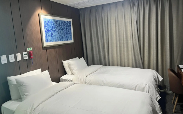 Jinju Raon Stay in Perla