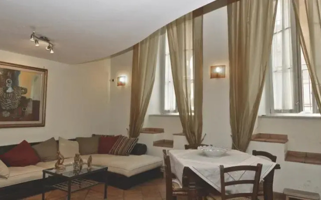 Trastevere Duplex Apartment