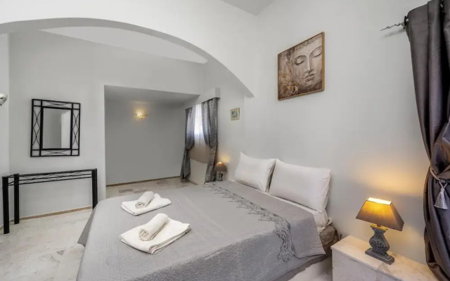 Stegna Sunrise Suite With Private Pool & sea View