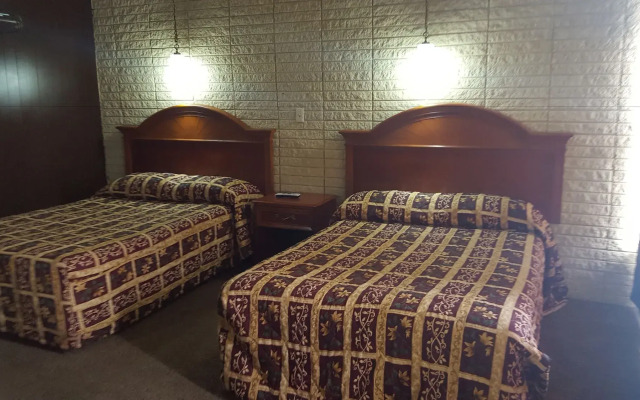 Sonrise Inn Lincoln Hwy By OYO