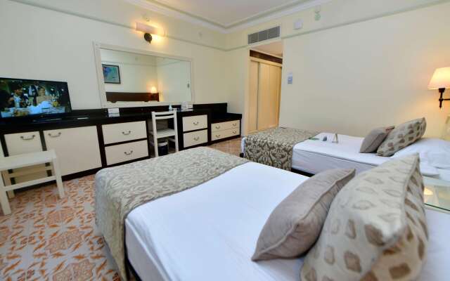 Ali Bey Club & Park