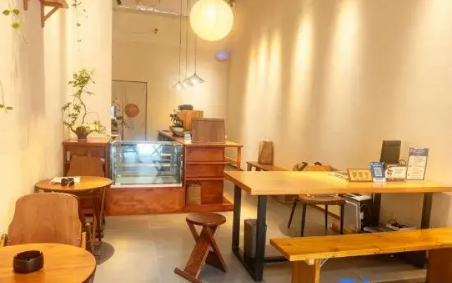 Huajian HOUSE Smart Homestay (Chengdu University of Traditional Chinese Medicine Wansheng)
