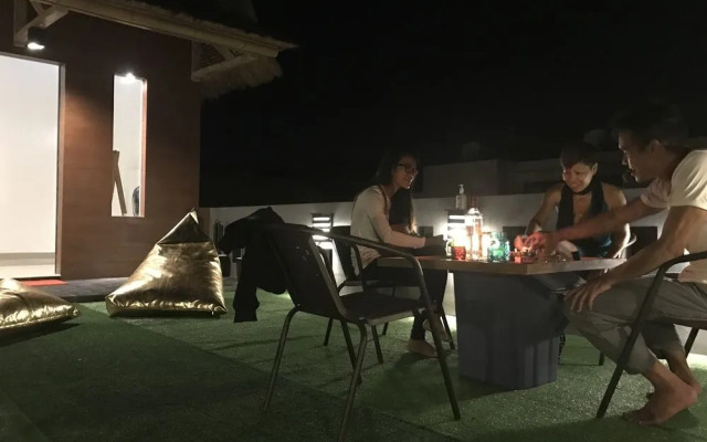 The Flintstones - by MANASUI villa